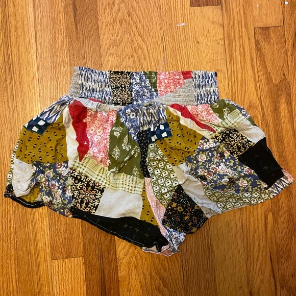 Urban outfitters shorts - Picture 3 of 4